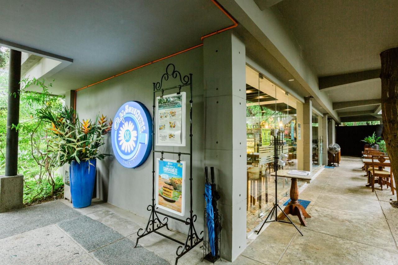 The Henry Resort Dumaguete Dumaguete City Екстер'єр фото
